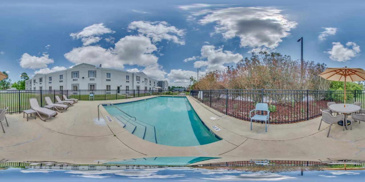 Sleep Inn & Suites Niceville - Destin Bagian luar foto